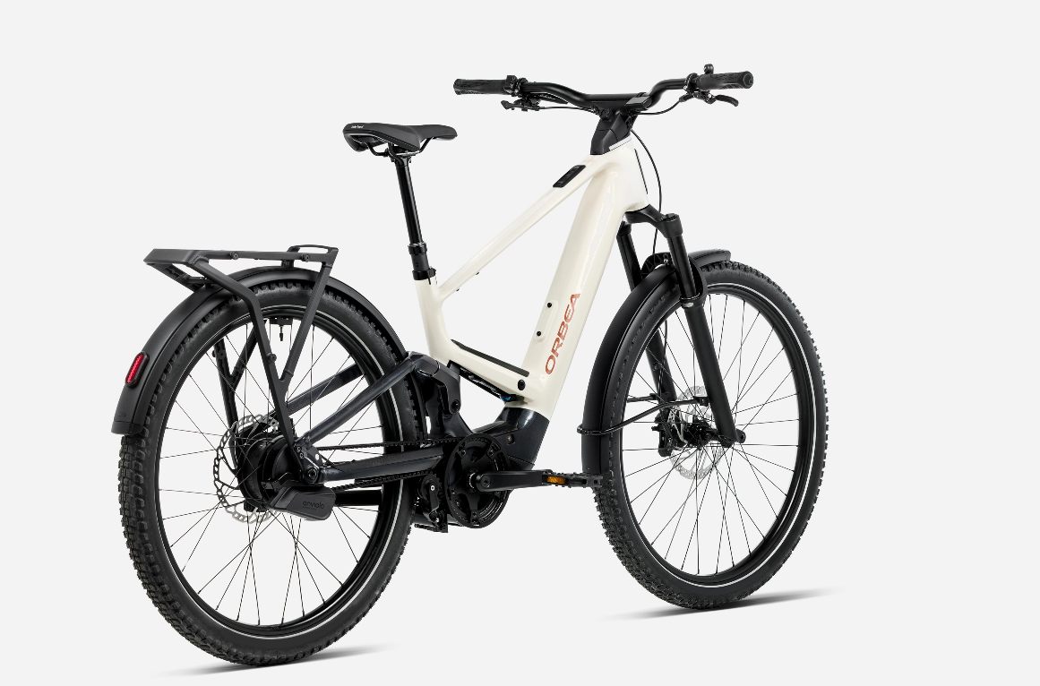 ORBEA MUGA 30 L Ivory White - Black (Gloss)