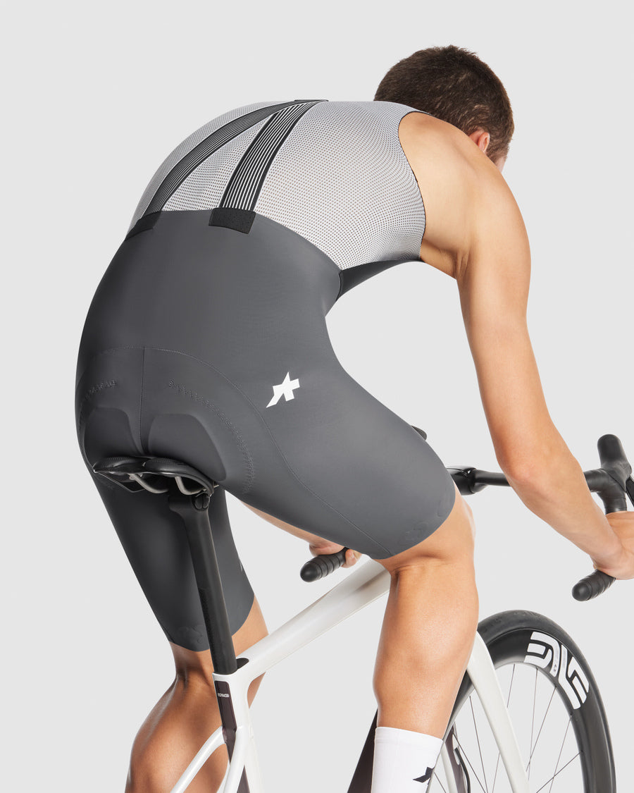 ASSOS EQUIPE R Bib Shorts S11 Men Robust Grey