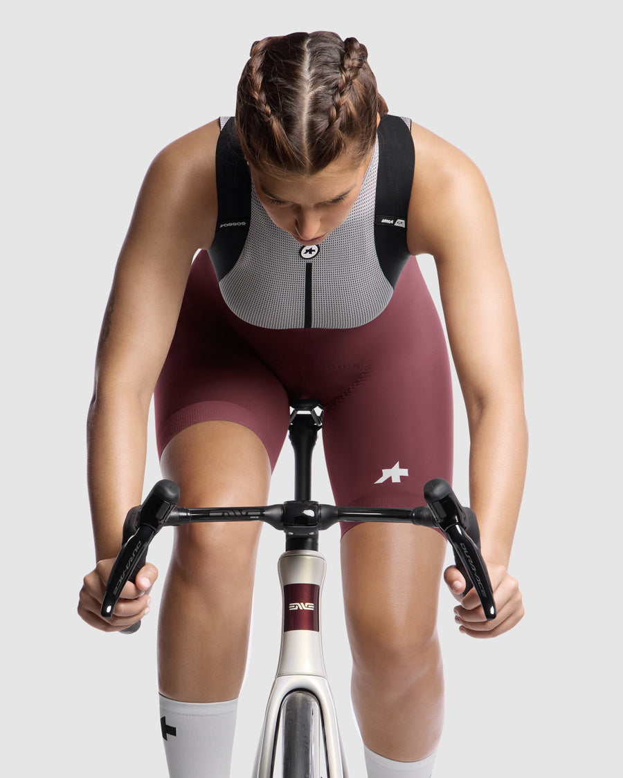 ASSOS UMA GT Bib Shorts S11 Women Burgundy Red XSmall