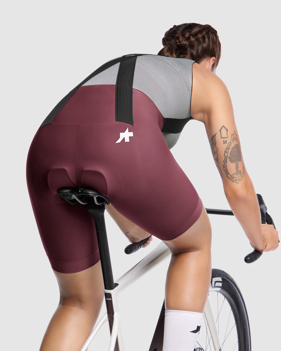 ASSOS UMA GT Bib Shorts S11 Women Burgundy Red XSmall