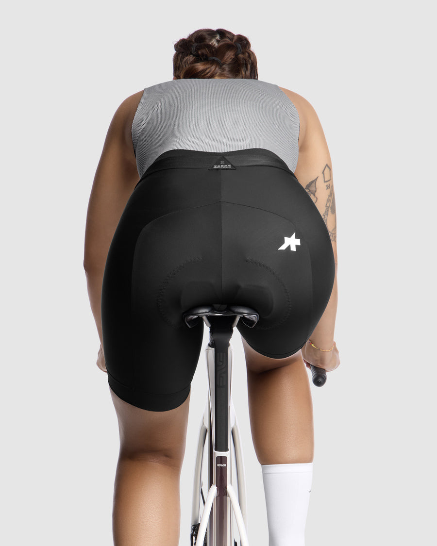 ASSOS UMA GT Half Shorts S11 short Women Black Series XSmall